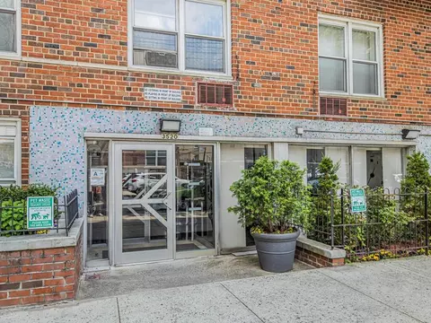 3520 Tryon Ave #710, New York, NY 10467