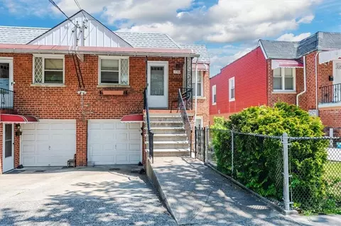 1730 Tomlinson Ave, New York, NY 10461