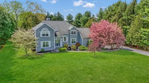 465 Starr Ridge Rd, Southeast, NY 10509