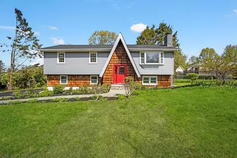 13 Pulling Rd, La Grange, NY 12540