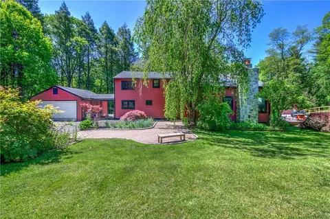 287 Turk Hill Rd, Southeast, NY 10509