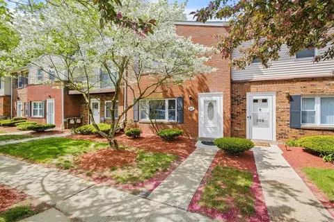 276 Temple Hill Rd #205, New Windsor, NY 12553