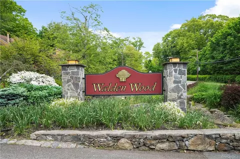 7 Round Hill Rd, Greenburgh, NY 10522