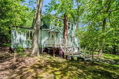 26 Yankee Lake Rd, Mamakating, NY 12790