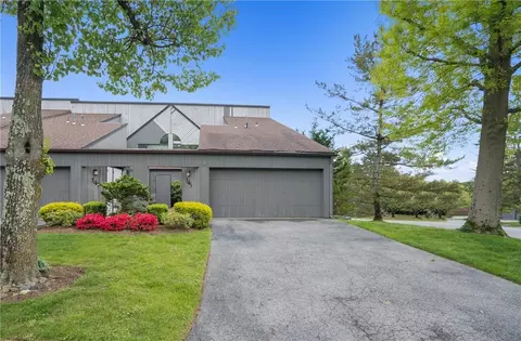 145 Stone Oaks Dr, Greenburgh, NY 10530