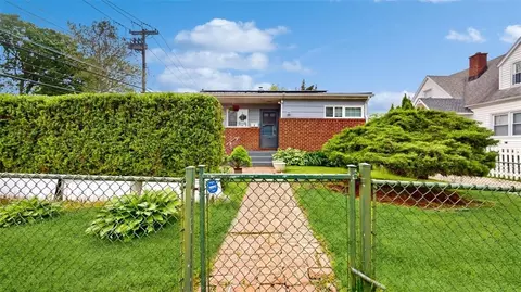 1 Blackford Ave, Yonkers, NY 10704