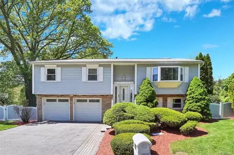 309 Nina St, New Windsor, NY 12553