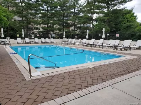 701 Pelham Rd #5H, New Rochelle, NY 10805