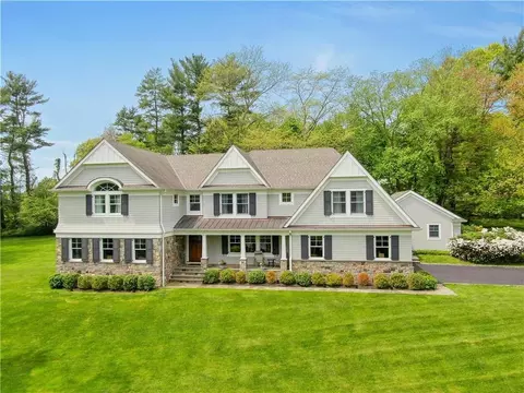 7 North Ln, North Castle, NY 10504
