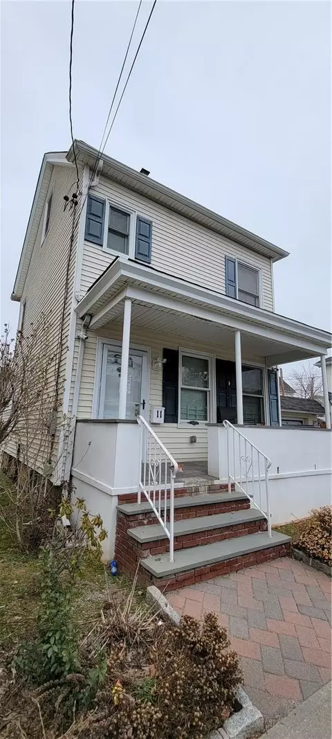11 Woodbury St, New Rochelle, NY 10805