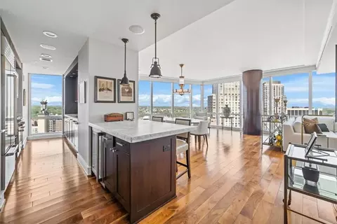 1 Renaissance Sq #V2A, White Plains, NY 10601