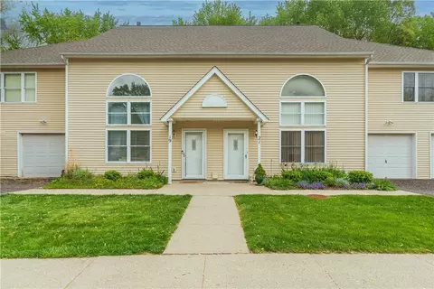 21 Village Cv, Warwick, NY 10990