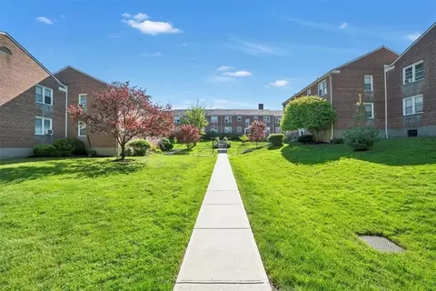 260 Church St #3E-1, White Plains, NY 10603
