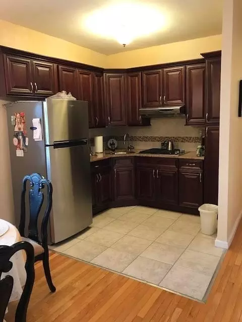 2925 Matthews Ave #3C, New York, NY 10467