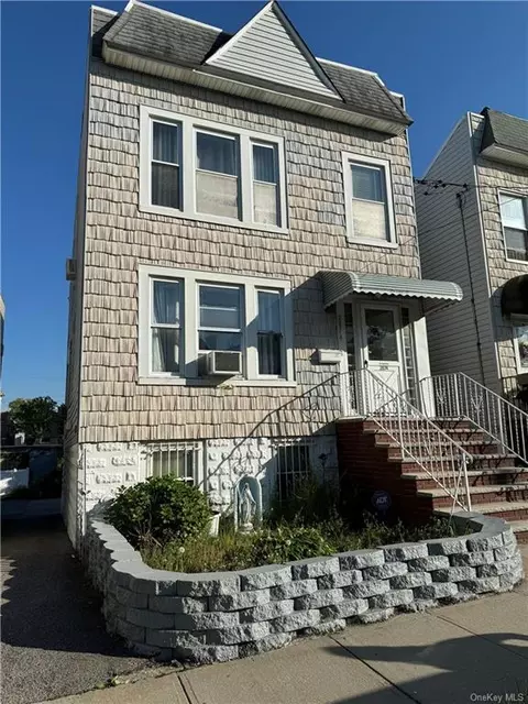 2874 Dudley Ave, Bronx, NY 10461