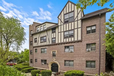 1440 Boston Post Rd #1I, Mamaroneck, NY 10543