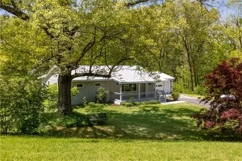 988 Jackson Corners Rd, Gallatin, NY 12571