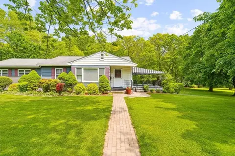 179 Mount Airy Rd, New Windsor, NY 12553