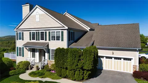 82 Pinehurst Cir #82, Monroe, NY 10950 photo 1