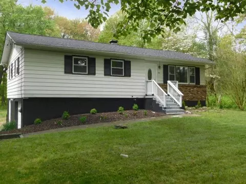 160 Lake Walton Rd, East Fishkill, NY 12533