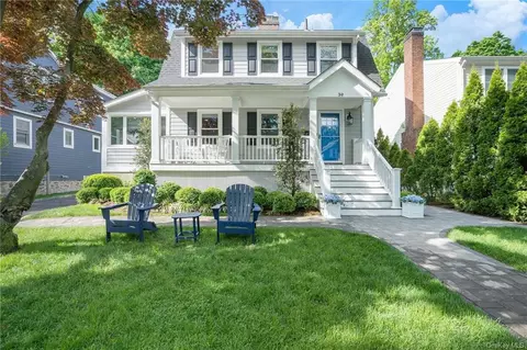 39 Mead Pl, Rye, NY 10580