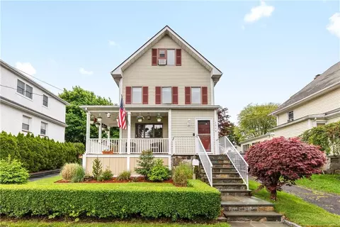1510 Henry Ave, Mamaroneck, NY 10543