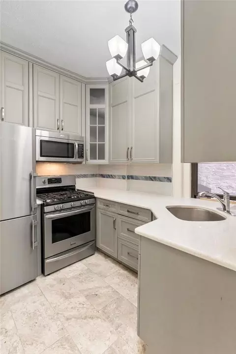 943 Amsterdam Ave #3R, New York, NY 10025