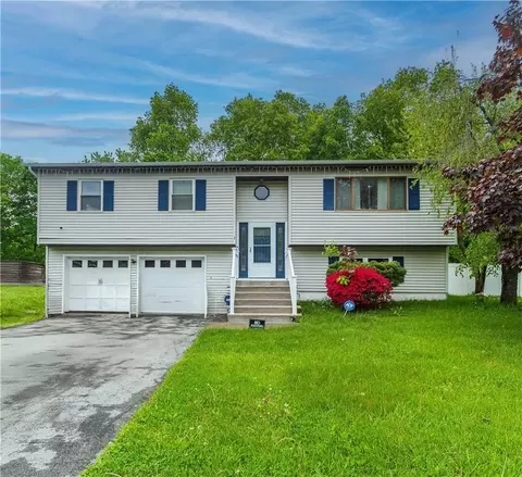 3 Conklin Ct, Monroe, NY 10950
