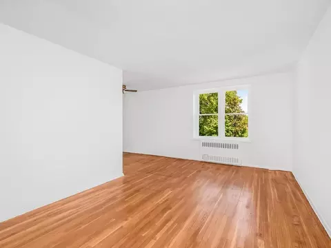 625 Gramatan Ave #2F, Mount Vernon, NY 10552