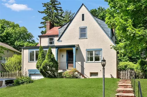 120 Burnside Dr, Greenburgh, NY 10706