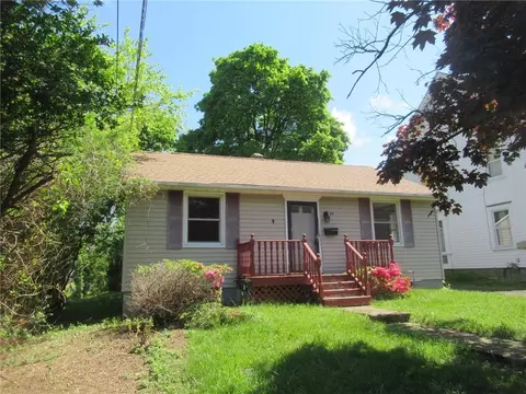 29 Hazen St, Cornwall, NY 12518