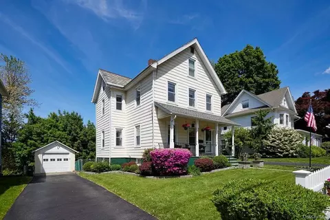 114 Nassau Pl, Peekskill, NY 10566