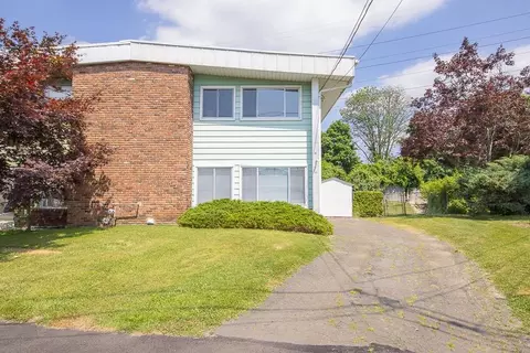 14 Campbell Ct, West Haverstraw, NY 10993