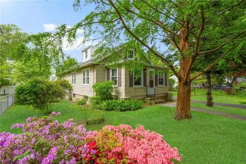 155 Florence St, Yonkers, NY 10704