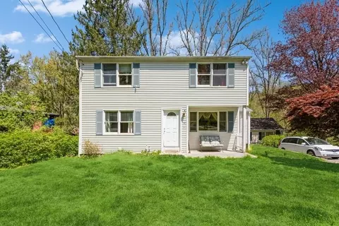 172 Peaceable Hill Rd #170, Southeast, NY 10509