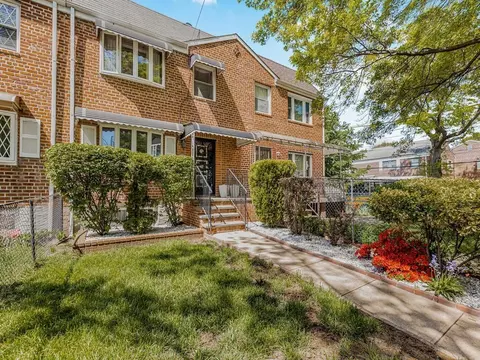 110-04 173 St, New York, NY 11433
