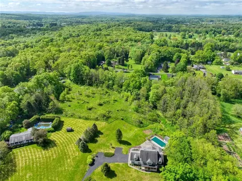St Elmo Road, Shawangunk, NY 12589