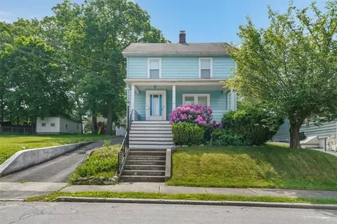 34 Lafayette Ave, Middletown, NY 10940