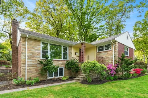 319 Old Colony Rd, Greenburgh, NY 10530
