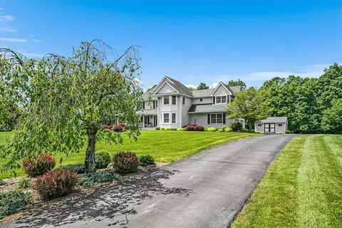 18 Windmill Ln, Warwick, NY 10990