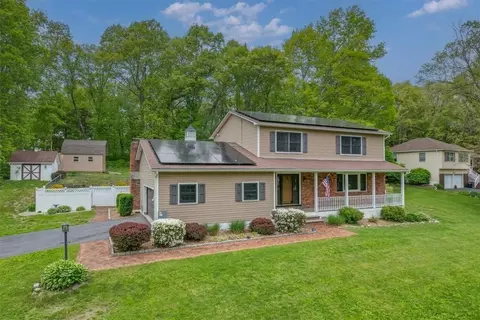 193 Cooper Dr, Union Vale, NY 12585