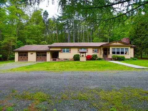 233 Wilsey Valley Rd, Mamakating, NY 12790