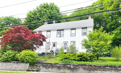 167 Main St, Chester, NY 10918
