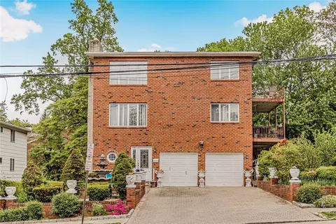 61 Fox Ave, Yonkers, NY 10704
