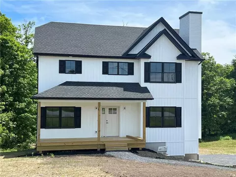 380 Mt Orange Rd, Wawayanda, NY 10940