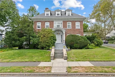 19 Fanshaw Ave, Yonkers, NY 10705
