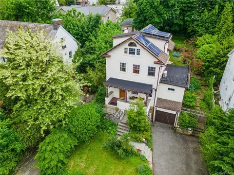408 Bronxville Rd, Yonkers, NY 10708