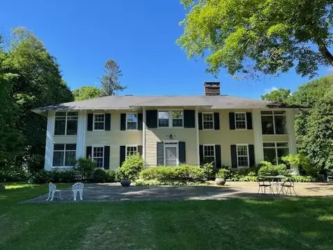 78 Nine Partners Ln, Washington, NY 12545