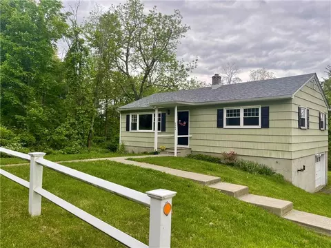 5265 Route 9, Staatsburg, NY 12580
