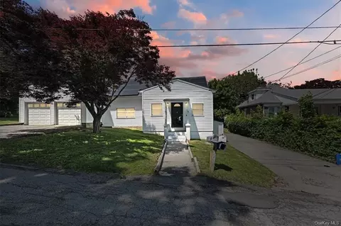 18 Beverly Rd, Kent, NY 10512